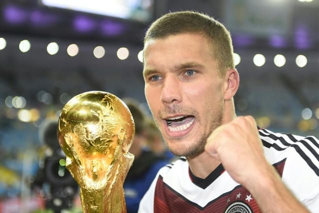 Lukas Podolski podría ser el nuevo bombazo del Querétaro