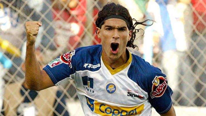 Los mejores momentos del Loco Abreu en México