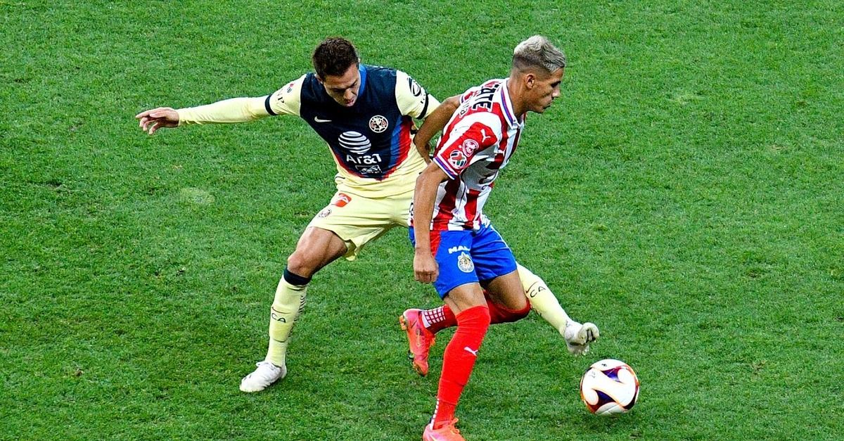 ¿Quién gana con un intercambio entre Córdova y Antuna?