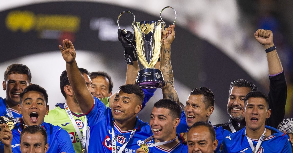 En penales, Cruz Azul logra su primera Copa con Diego Aguirre